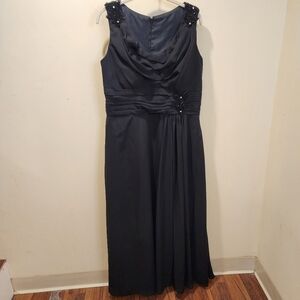 Women's Black Floor Length Gown Evening Formal Dress Fits M